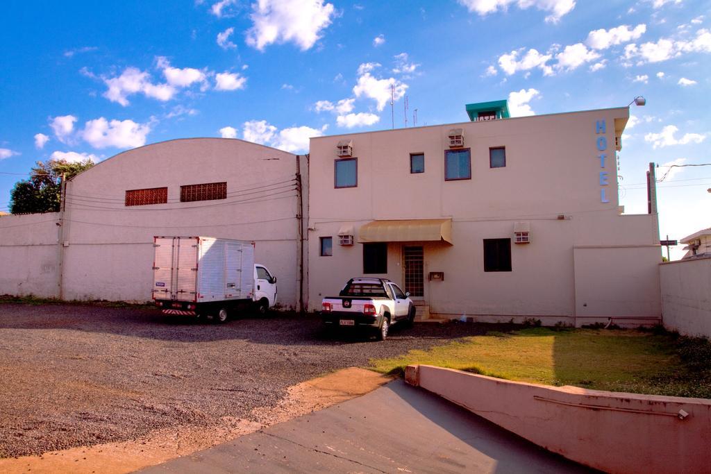 Agapito Inn Hotel Sertãozinho Buitenkant foto